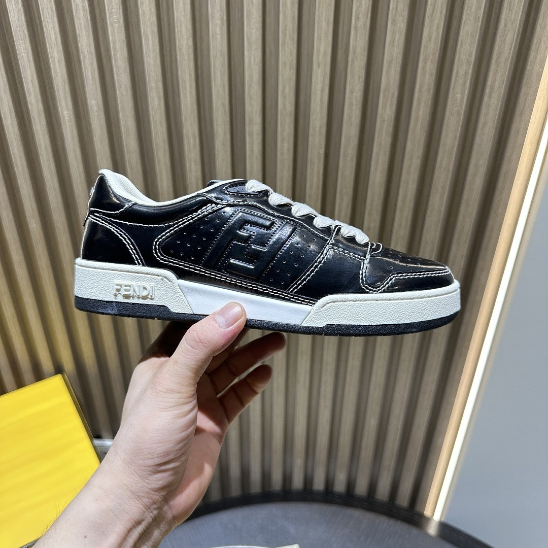 F**di SNEAKERS