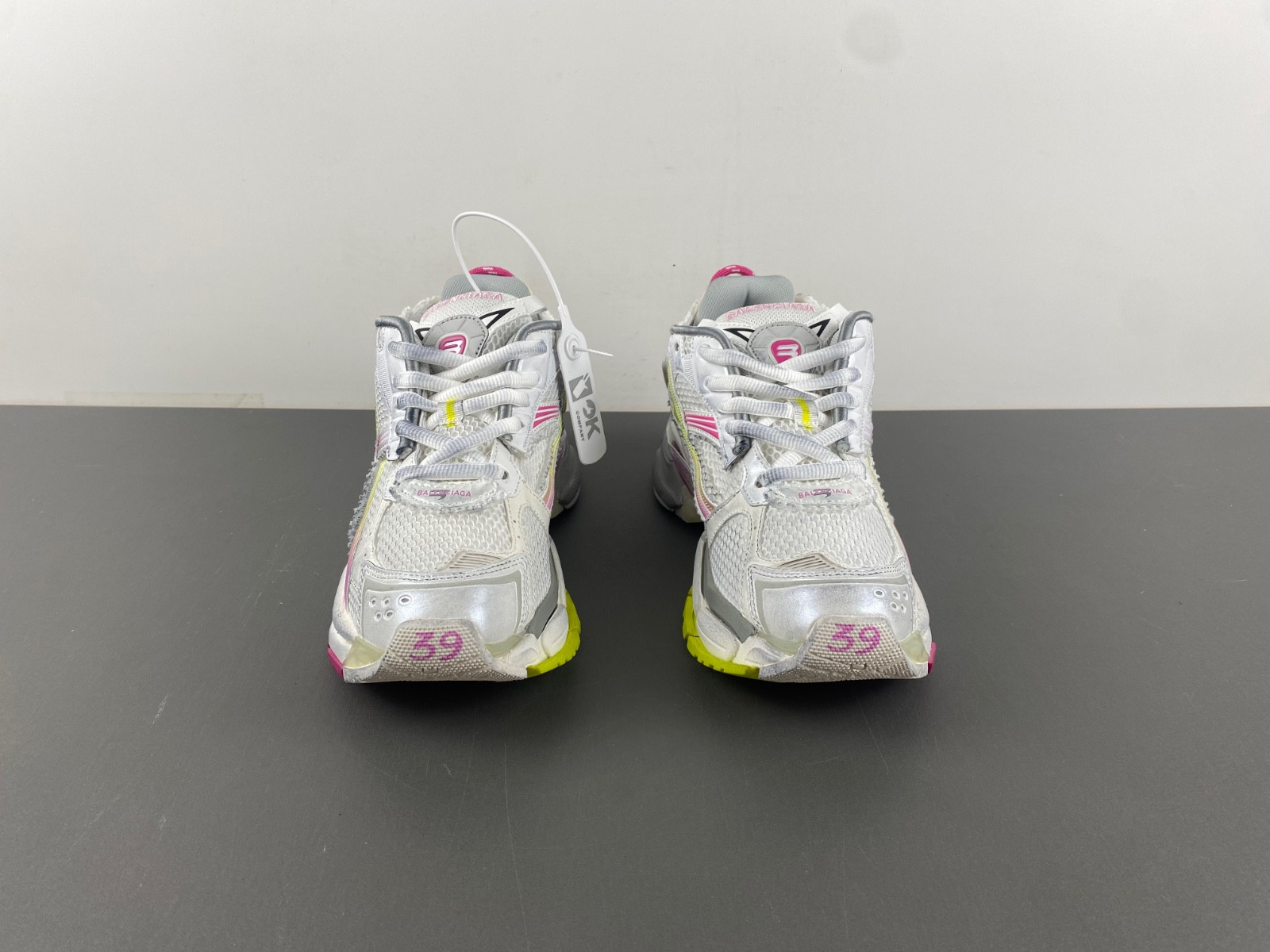 Balenciaga Runner 772767-WRUNG 9517