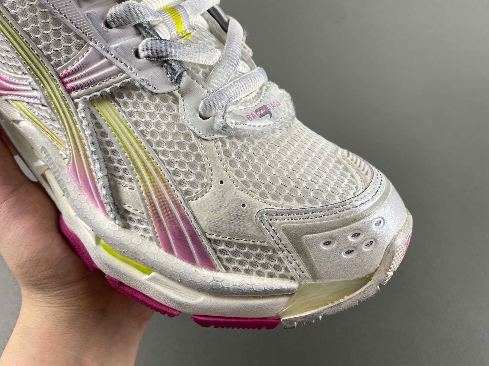 Balenciaga Runner 772767-WRUNG 9517