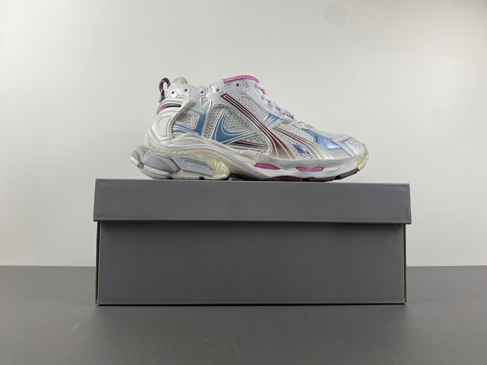 Balenciaga Runner 772774-WRUNG 3120
