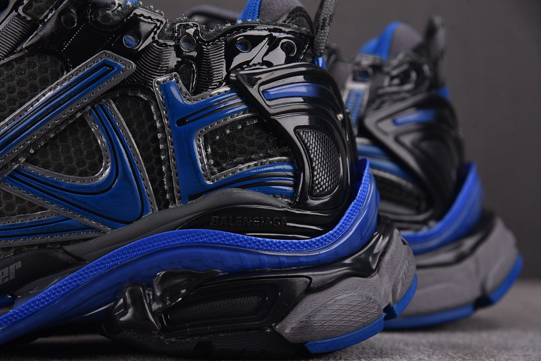 Ba1en*iaga Runner 772774 WRNMT 3105