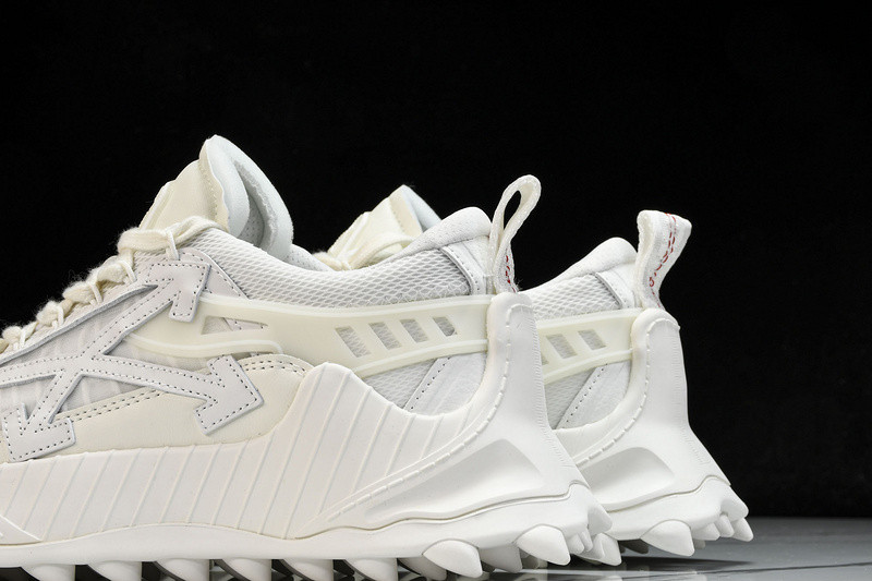 OW C/O ODSY-1000 SPORTS SHOES