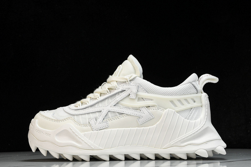 OW C/O ODSY-1000 SPORTS SHOES