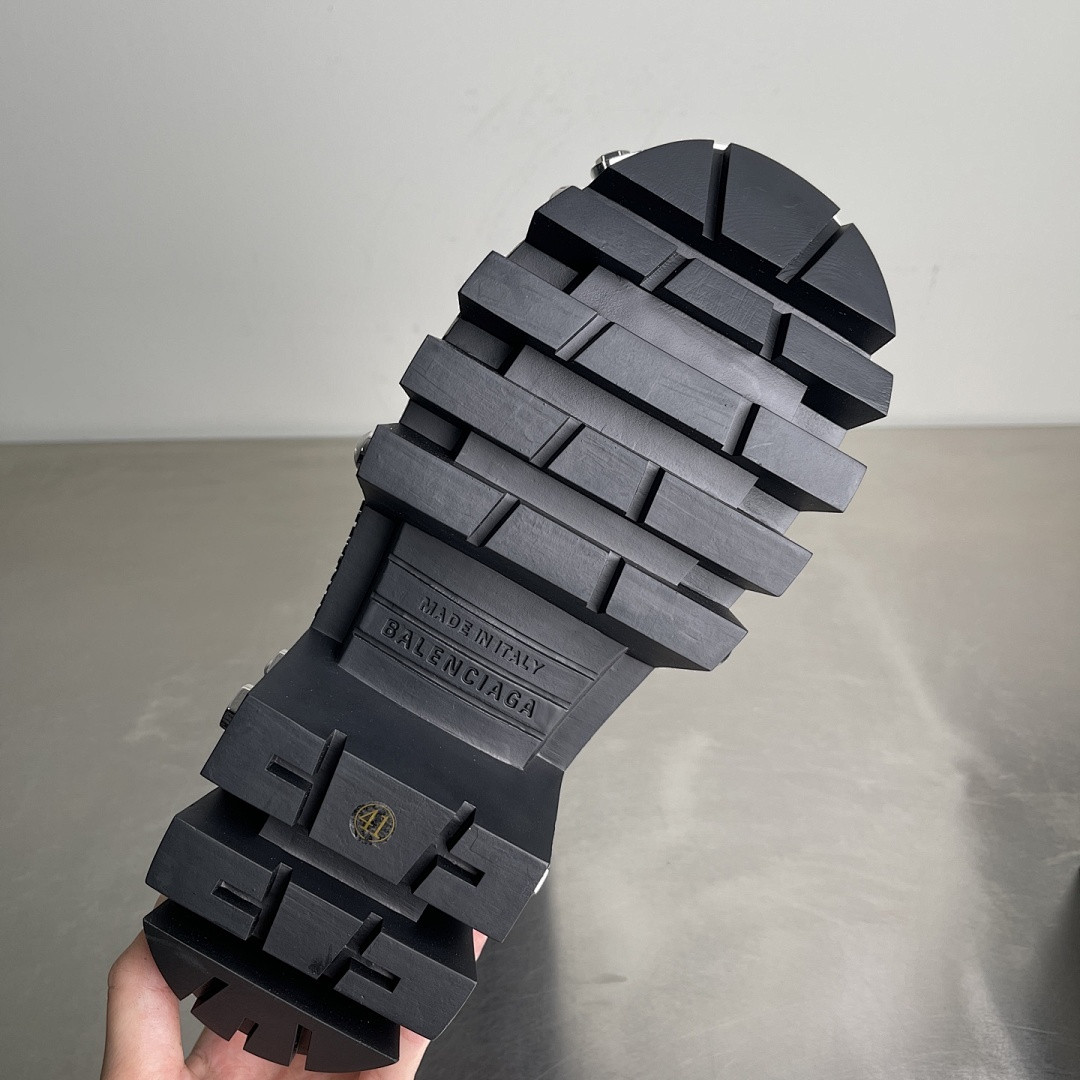 Ba1en*iaga boots
