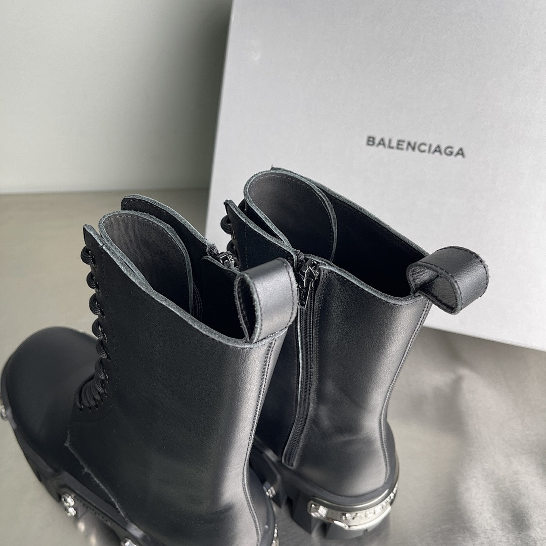 Ba1en*iaga boots