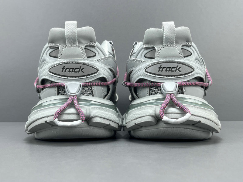 BALENCIAGA TRACK 800590 WTRHK 1013