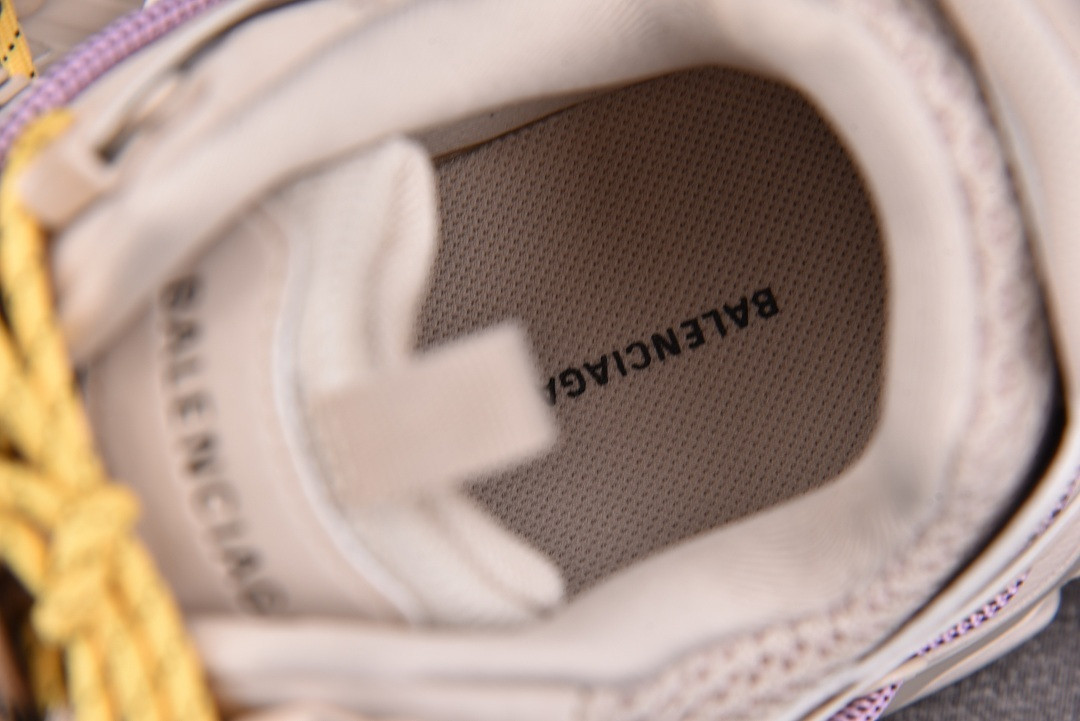 Ba1en*iaga TRACK 800592 WTRHK 0135
