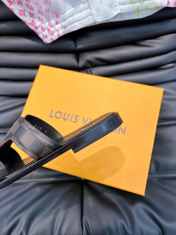 LOU1_TON SLIPPERS
