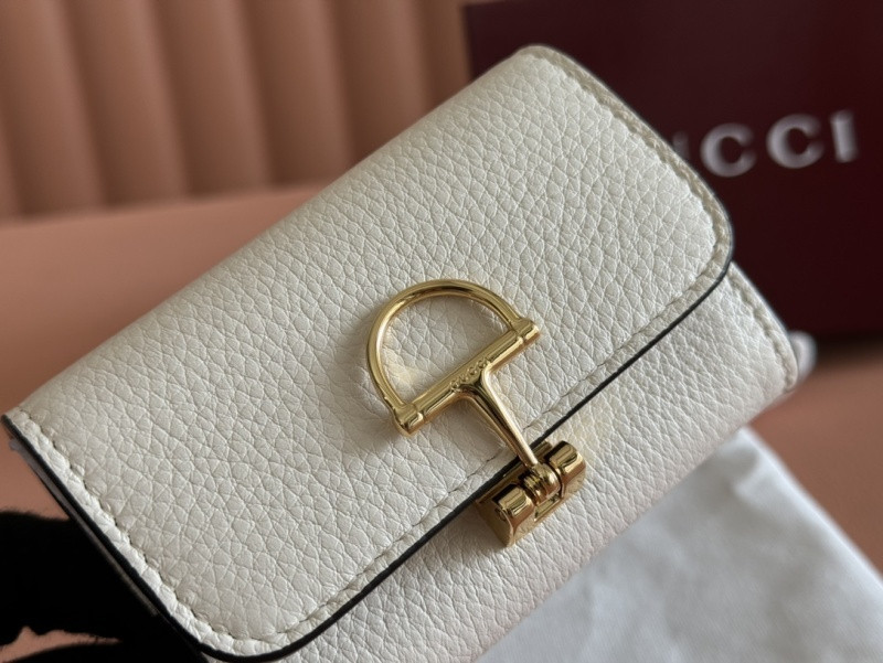 G-U-C-C-1 BAGS