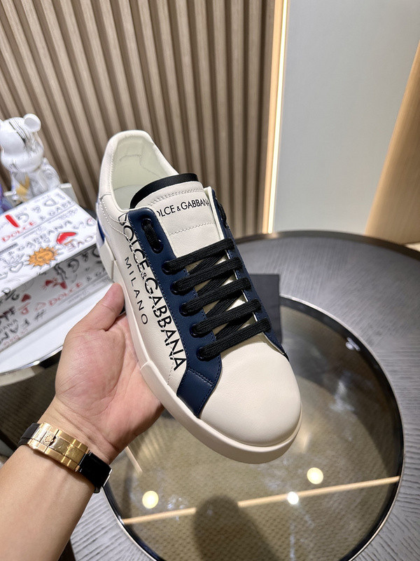 DG SNEAKER