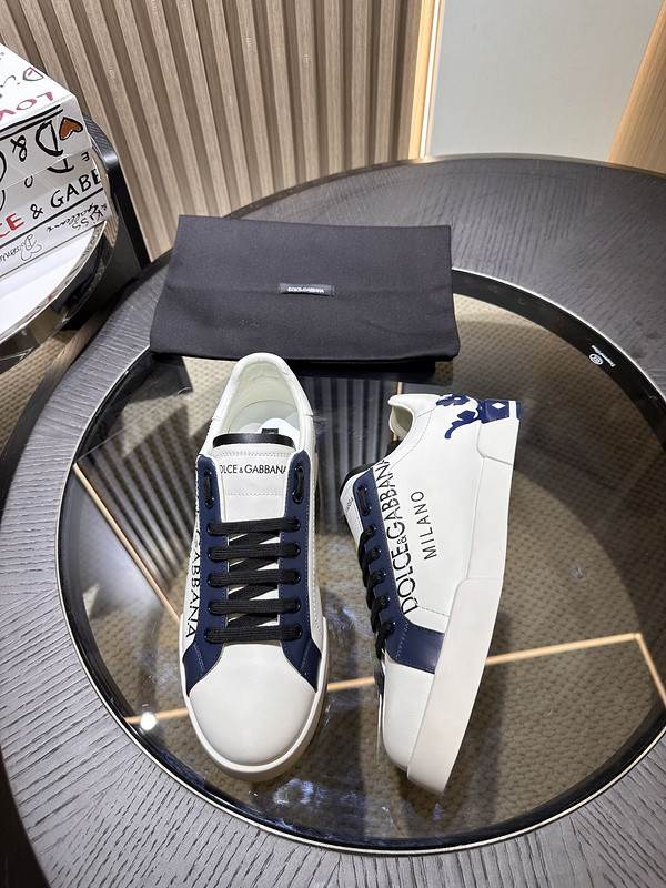 DG SNEAKER