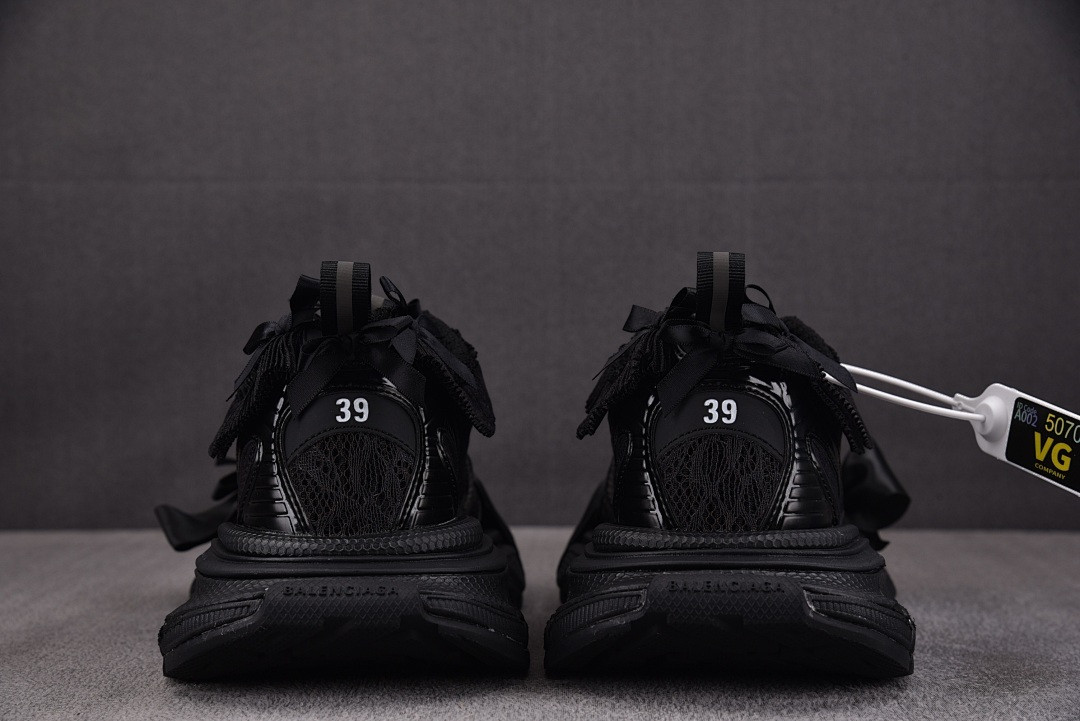 Ba1en*iaga 3XL SNEAKER