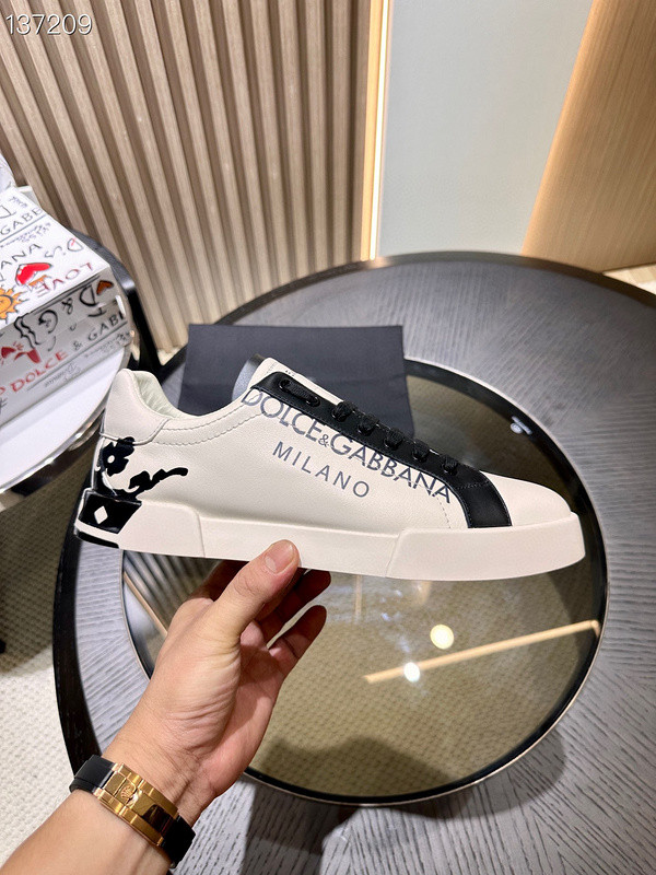 DG SNEAKER