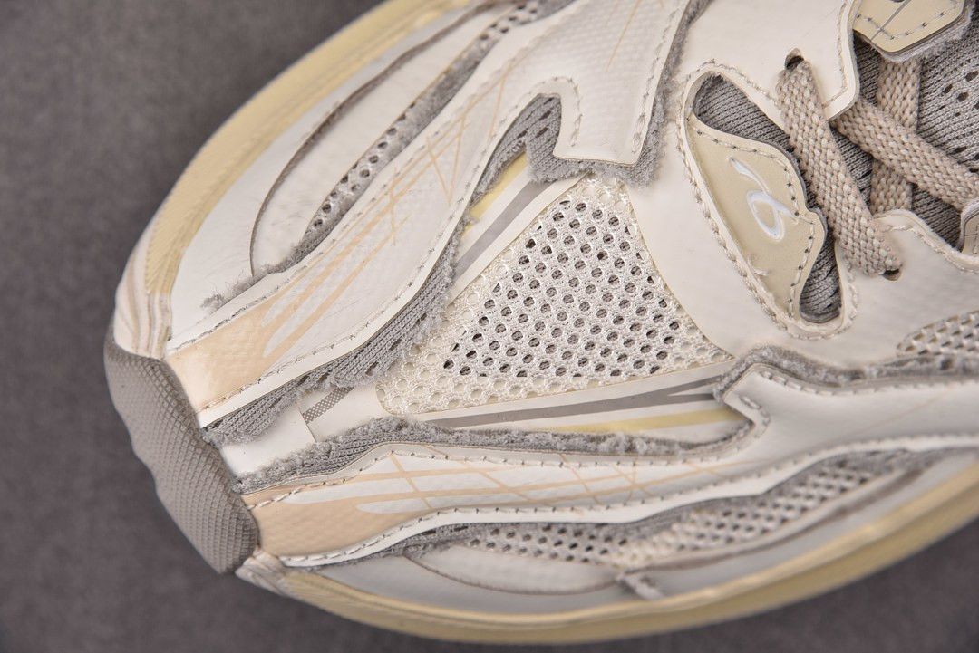 Ba1en*iaga Jet sneakers