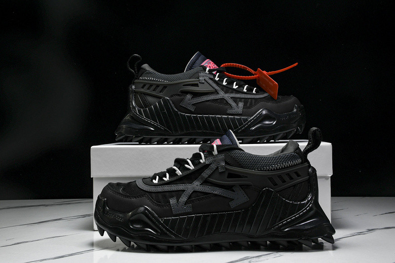 OW C/O ODSY-1000 SPORTS SHOES