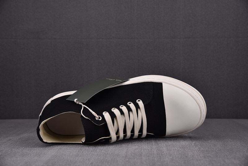 RICK 0WENS SNEAKERS