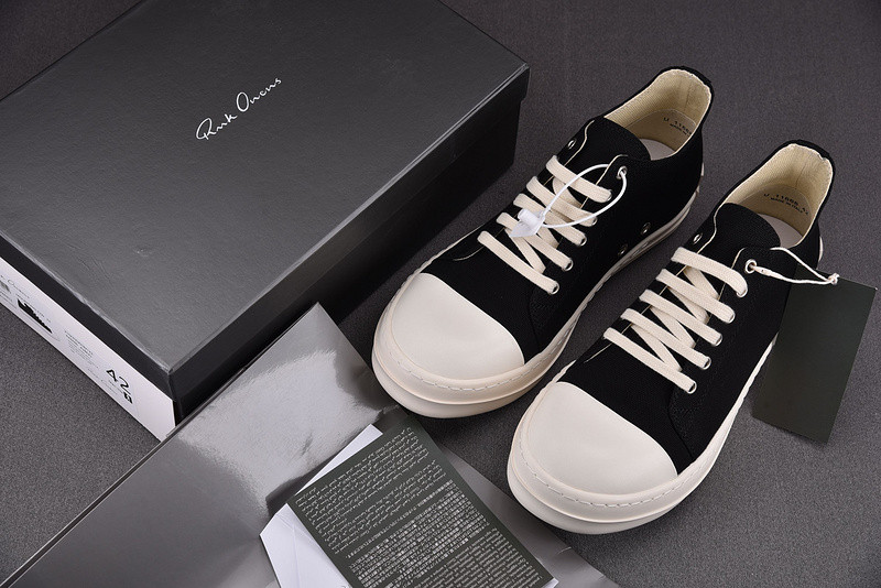 RICK 0WENS SNEAKERS
