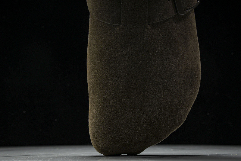 Ba*len*cia*ga Ba*len*cia*ga brown ‘sunday’ suede slides
