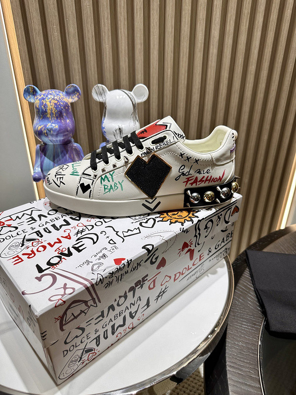 DG SNEAKER