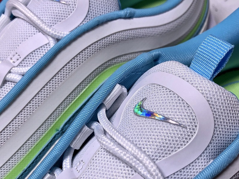 Nike Wmns Air Max 97 UL 17 SE