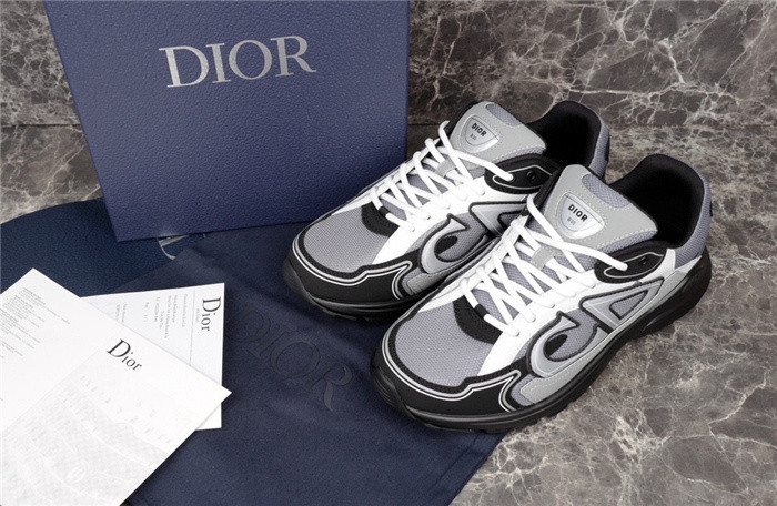 DR B30 SNEAKER