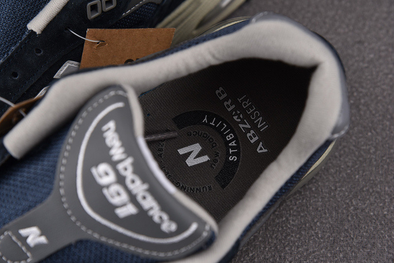 KITH x New Balance 991 