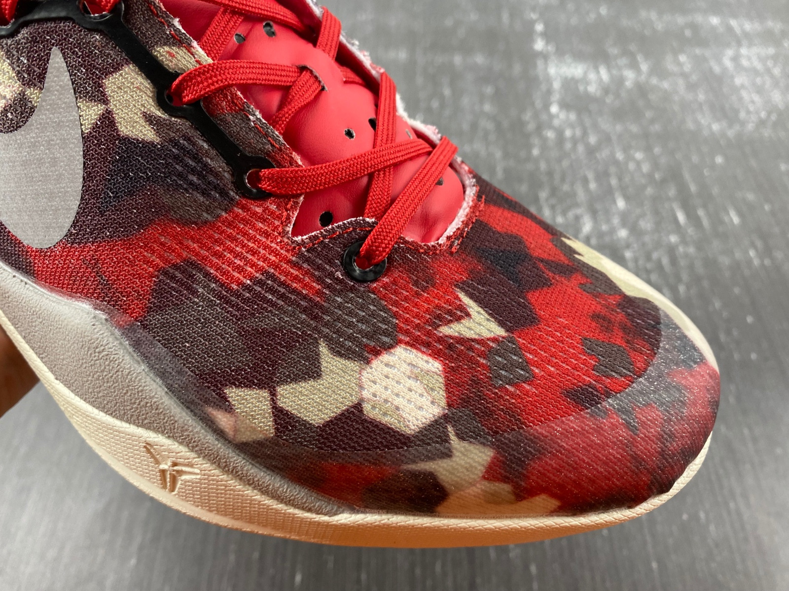 Nike Kobe 8 Milk Snake - 555035-601
