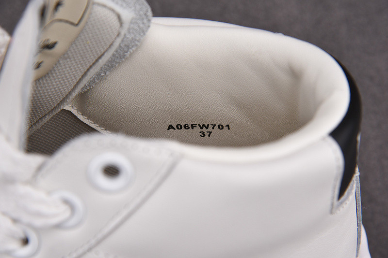MAISON MIHARA SNEAKERS