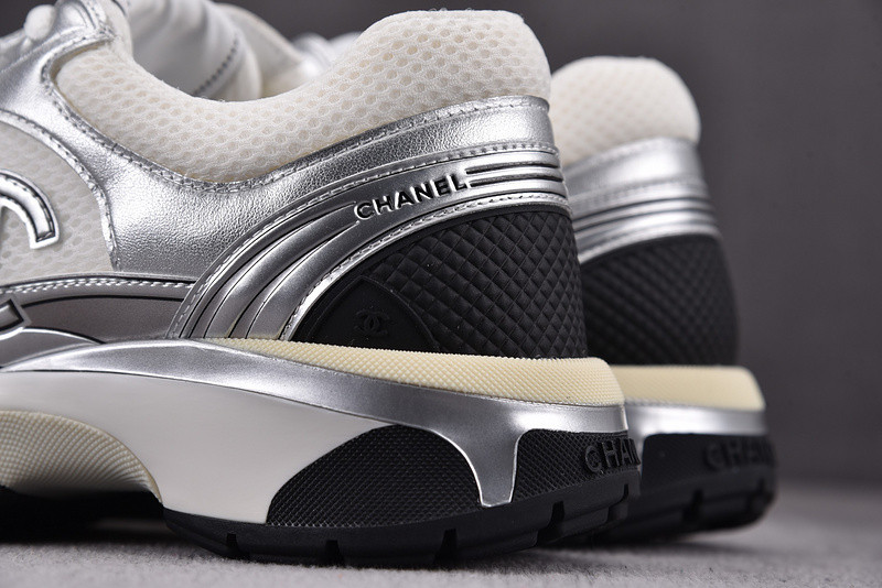 CHA_NEL SNEAKERS