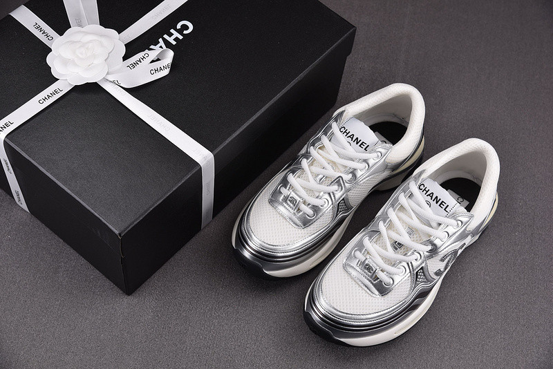 CHA_NEL SNEAKERS