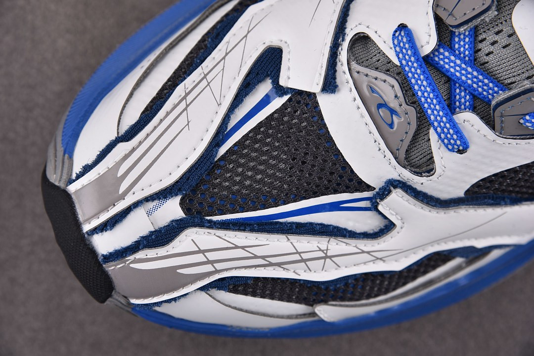 Ba1en*iaga Jet sneakers