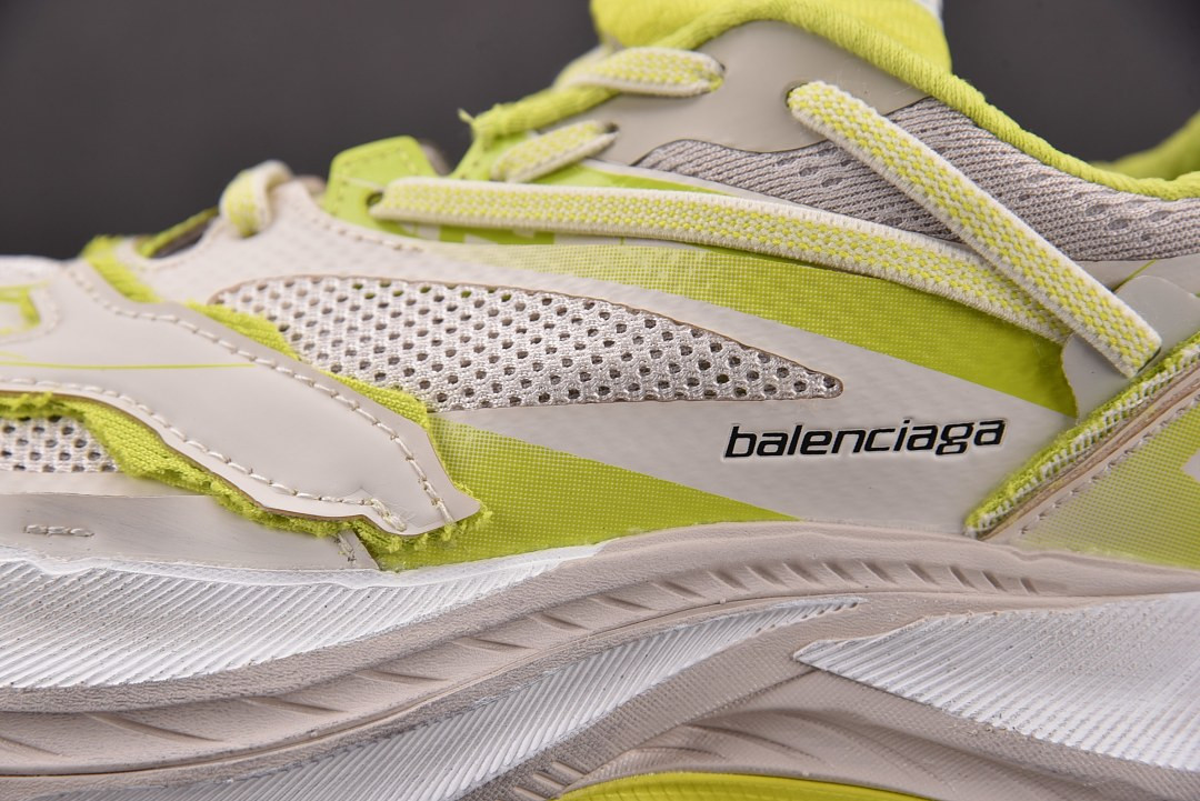 Ba1en*iaga Jet sneakers