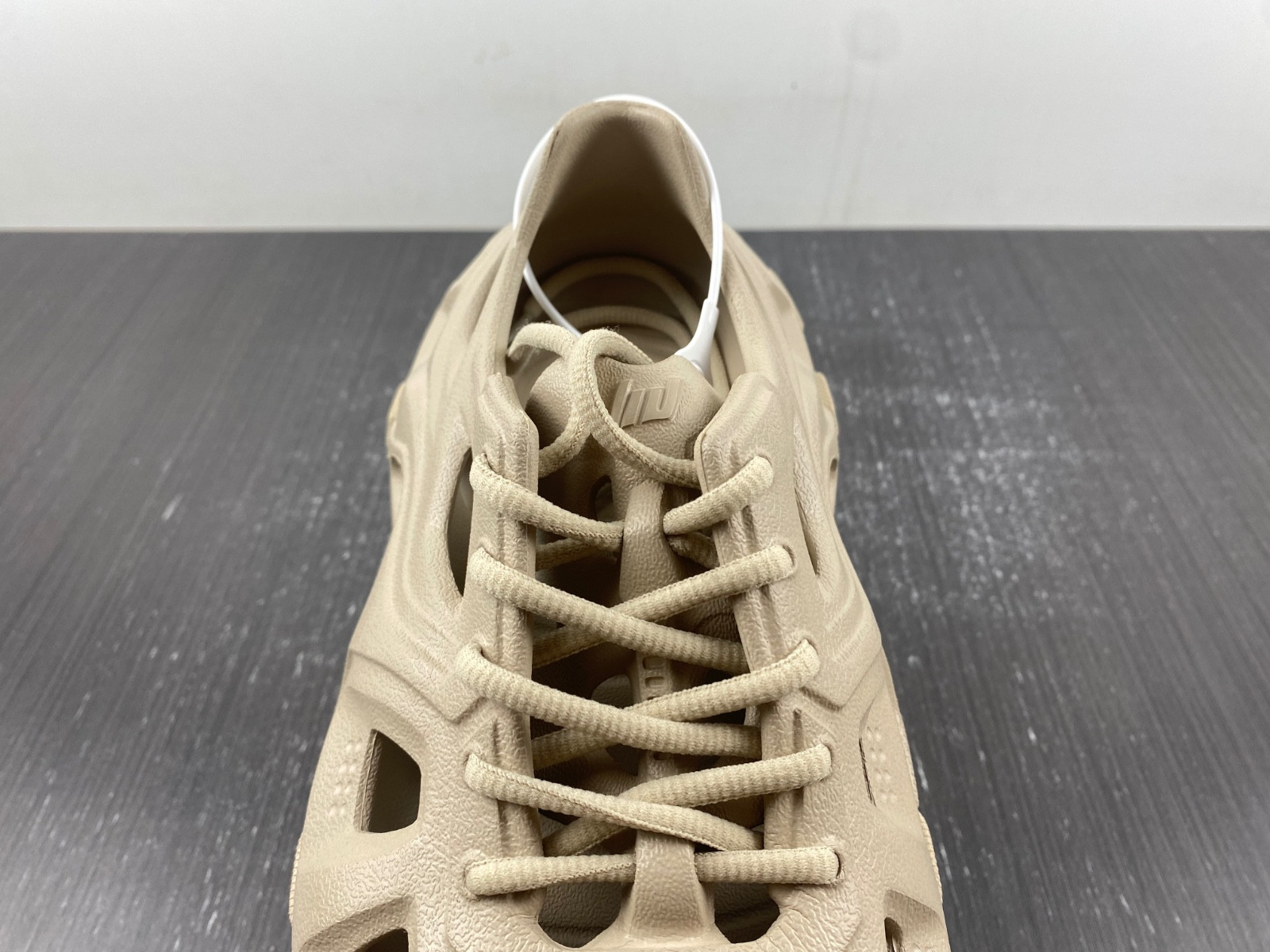 Ba*len*cia*ga blc* hd lace-up sneaker 702416w3ces9300