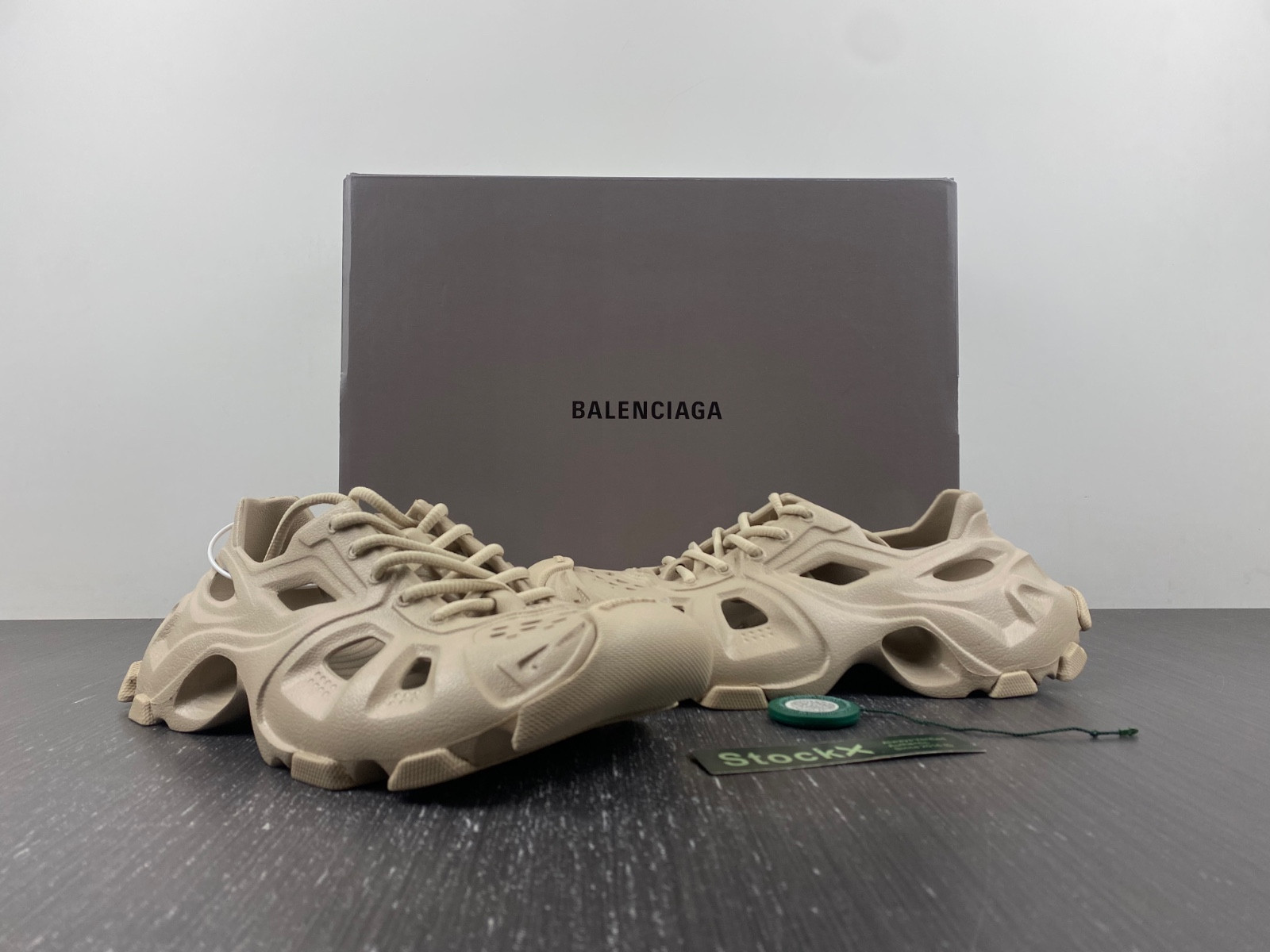 Ba*len*cia*ga blc* hd lace-up sneaker 702416w3ces9300