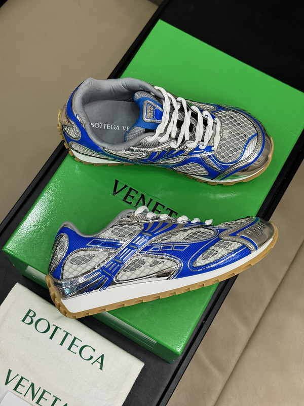 Bo*te*ga ve*ne*ta orbit sneaker