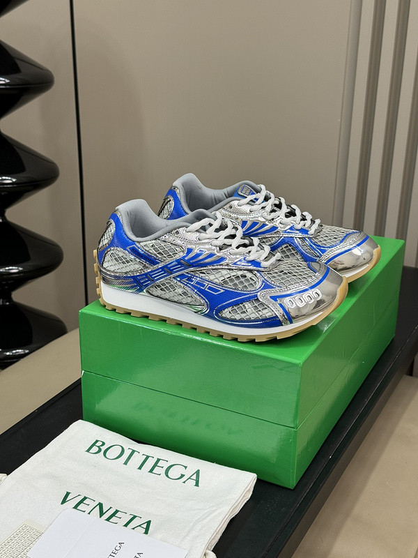 Bo*te*ga ve*ne*ta orbit sneaker