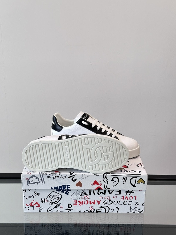 DG SNEAKER