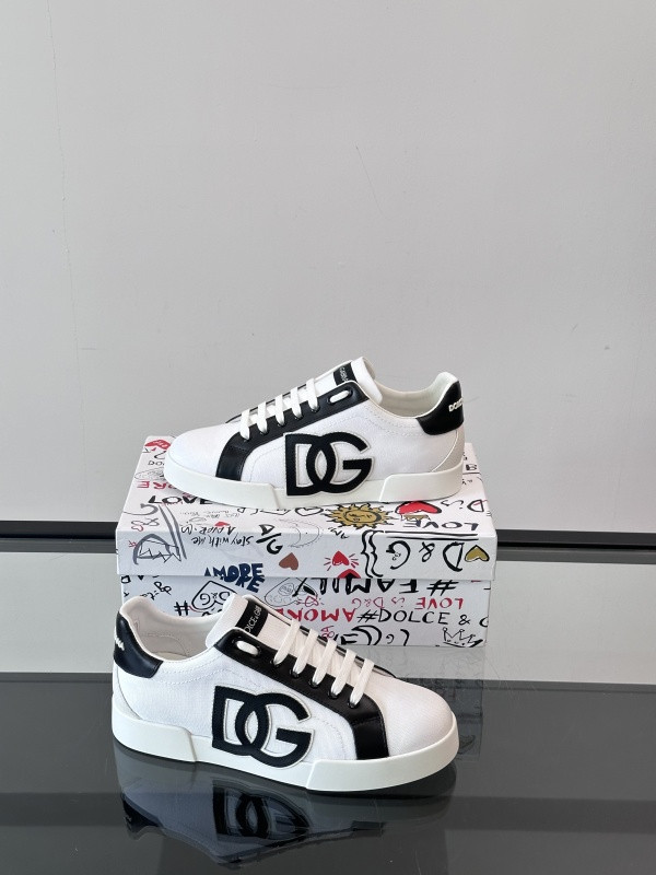 DG SNEAKER