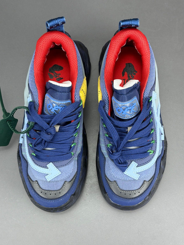 OW C/O ODSY-1000 SPORTS SHOES