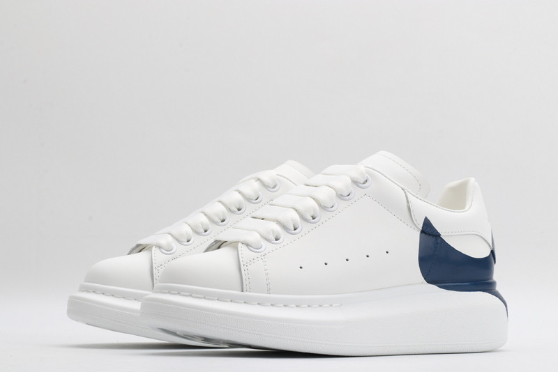 ALEXANDER MCQUEEN SNEAKER