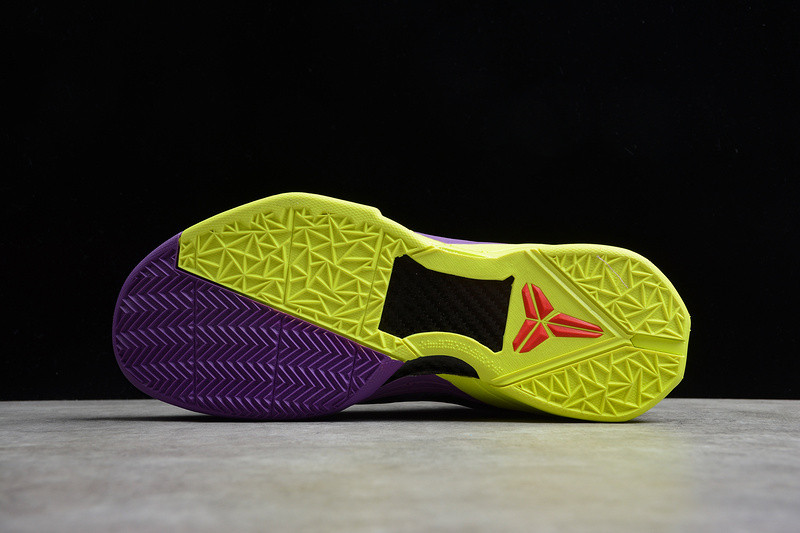 KOBE 7 Christmas（Leopsrd）488244-500