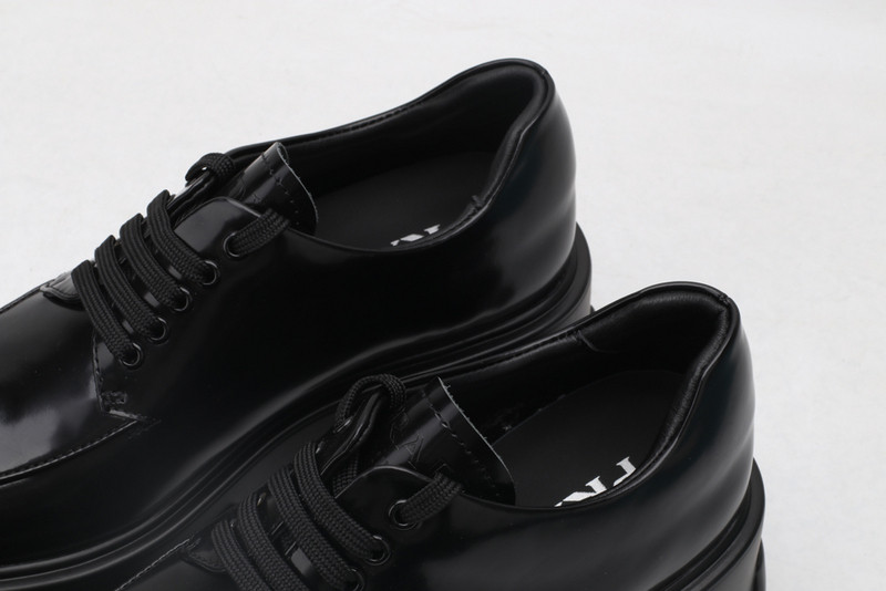 PR SNEAKER