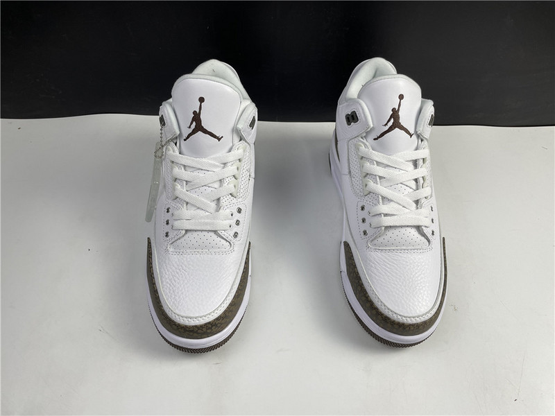 Air Jordan 3 “Mocha” 2018 Retro 136064-122