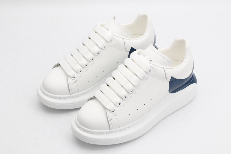 ALEXANDER MCQUEEN SNEAKER