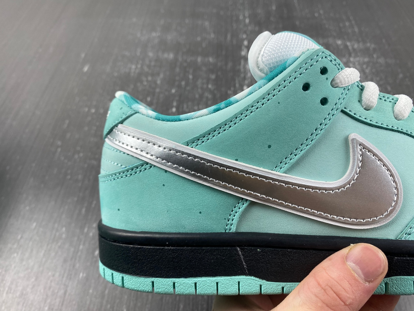 concepts x T*f*ny co. x nike sb dunk low bv1310-402