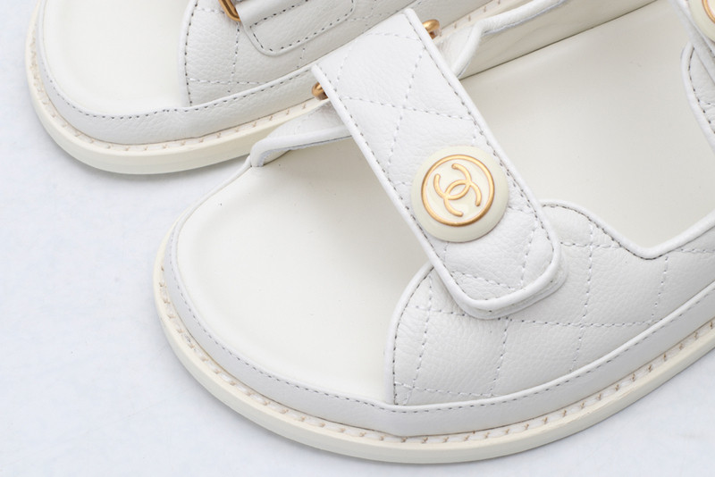 CHANE* SLIDE(white)
