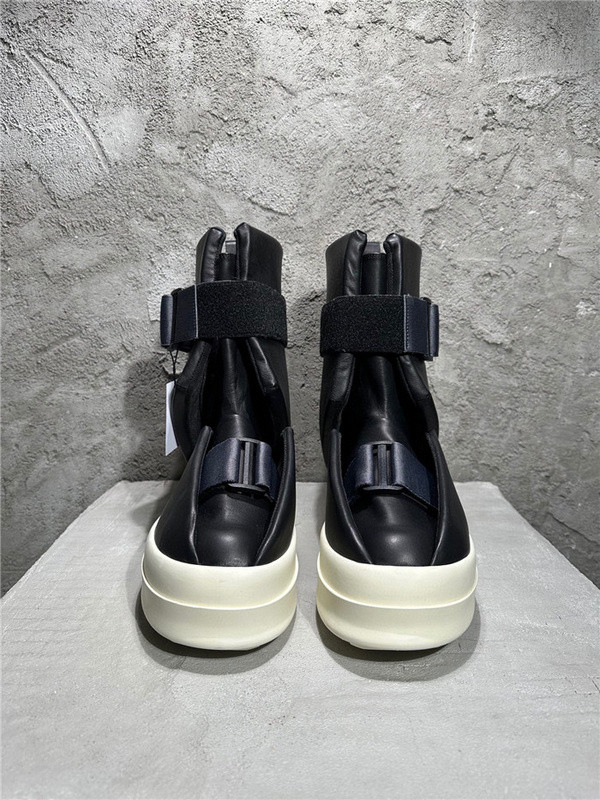 RICK 0WENS SNEAKERS