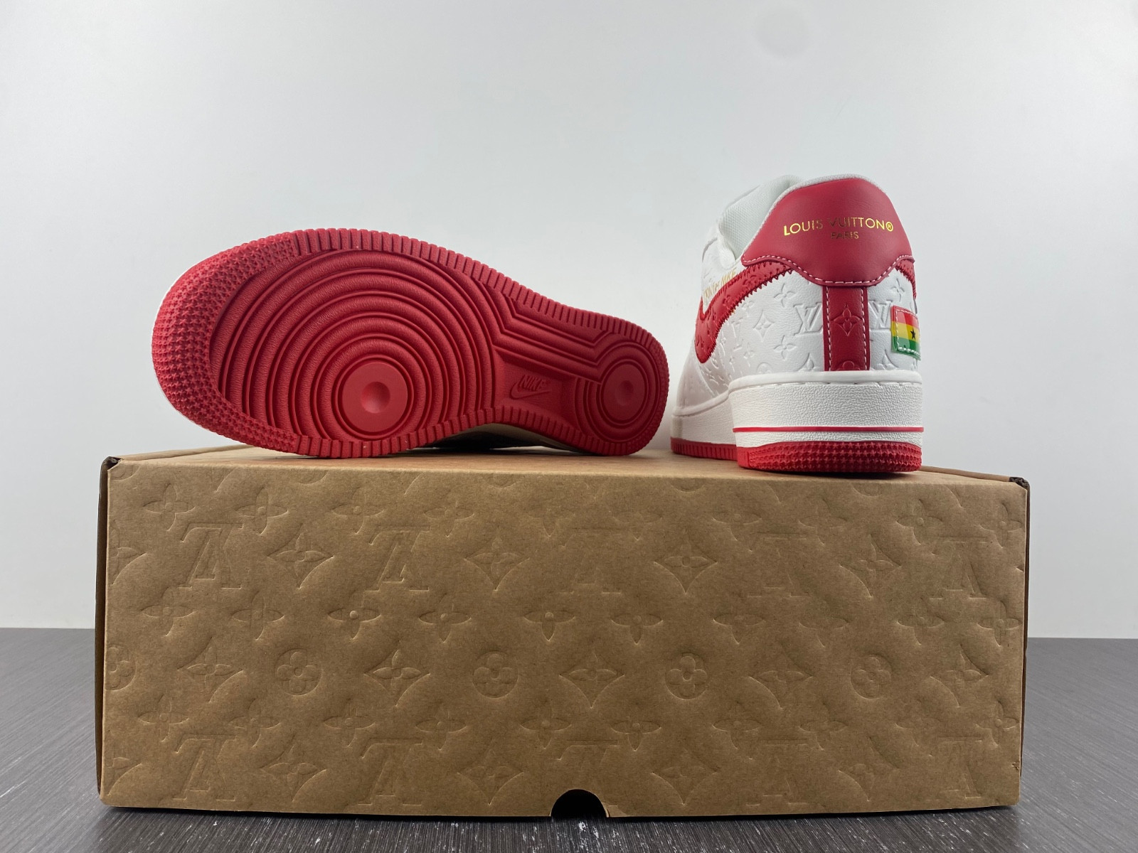 NIKE AIR FORCE 1 LOW BY VIRGIL ABLOH