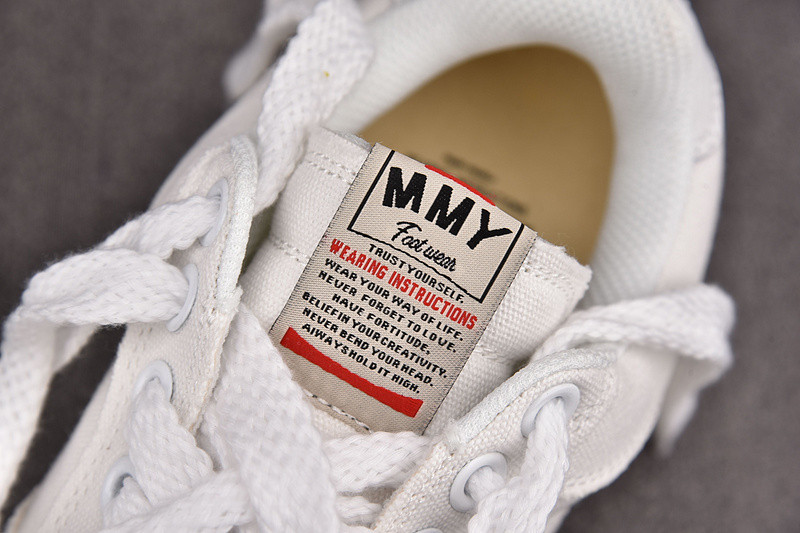 MAISON MIHARA SNEAKERS