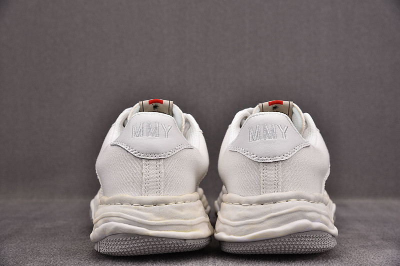 MAISON MIHARA SNEAKERS